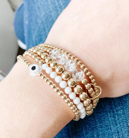 Name best sale wrist bracelet